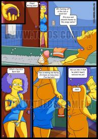 The Simpsons 7 – In The Bathtub With My Aunts #4